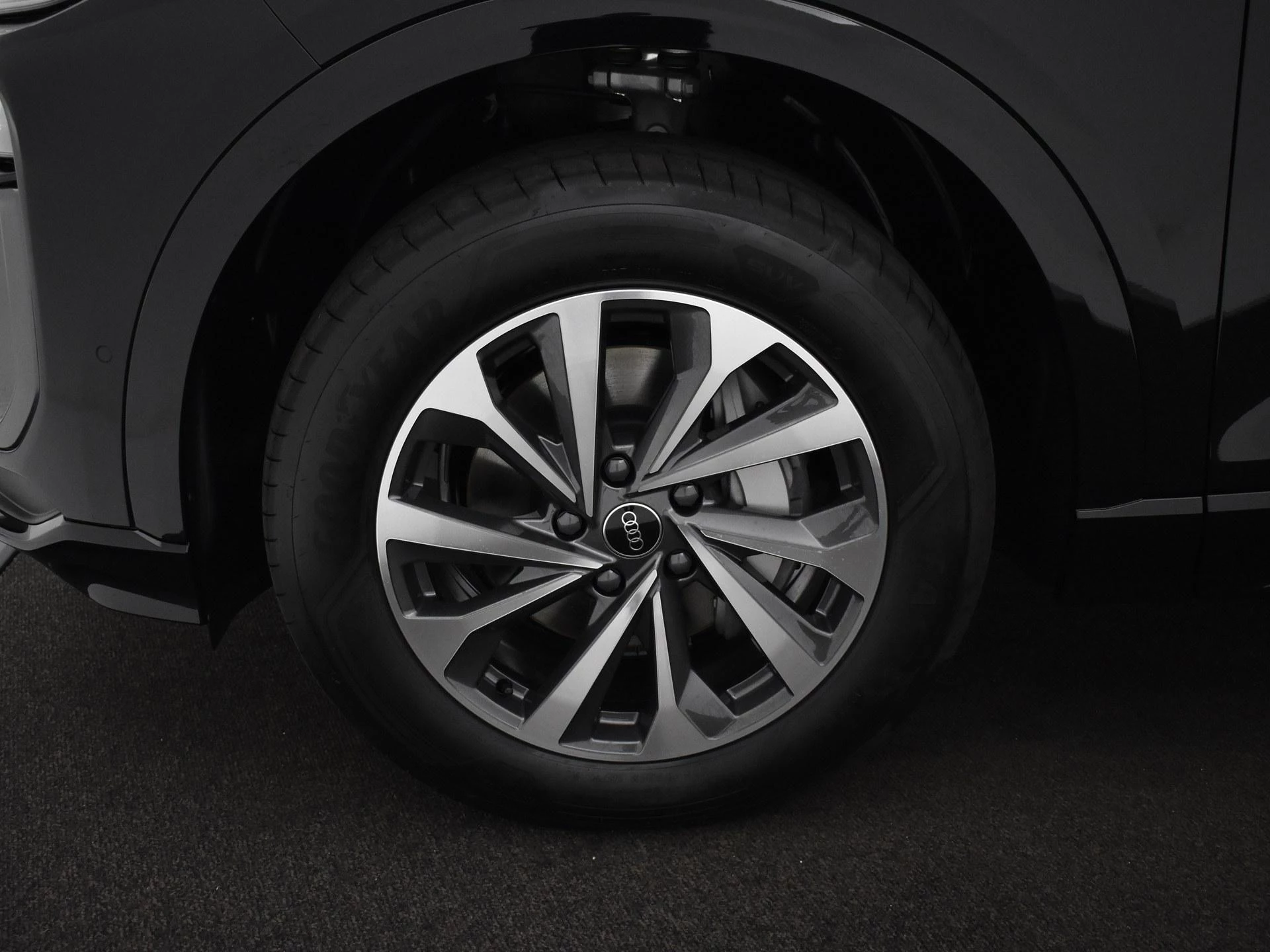 Hoofdafbeelding Audi Q6 e-tron