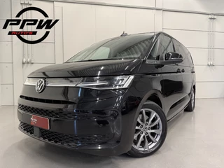 Hoofdafbeelding Volkswagen Multivan Volkswagen Multivan 1.4 eHybrid L2 Energetic 6p. PANO/TREKHAAK/LEER/MASSAGE+VENTILATIE/H&K/HEAD-UP/CAMERA/ACC/ADAPTIVE-ONDERSTEL/ELECTR.SCHUIFDEUREN/18"/BLACK-PEARL/VOLLEDIGE VW DEALER HISTORIE, NET OH BEURT GEHAD!!