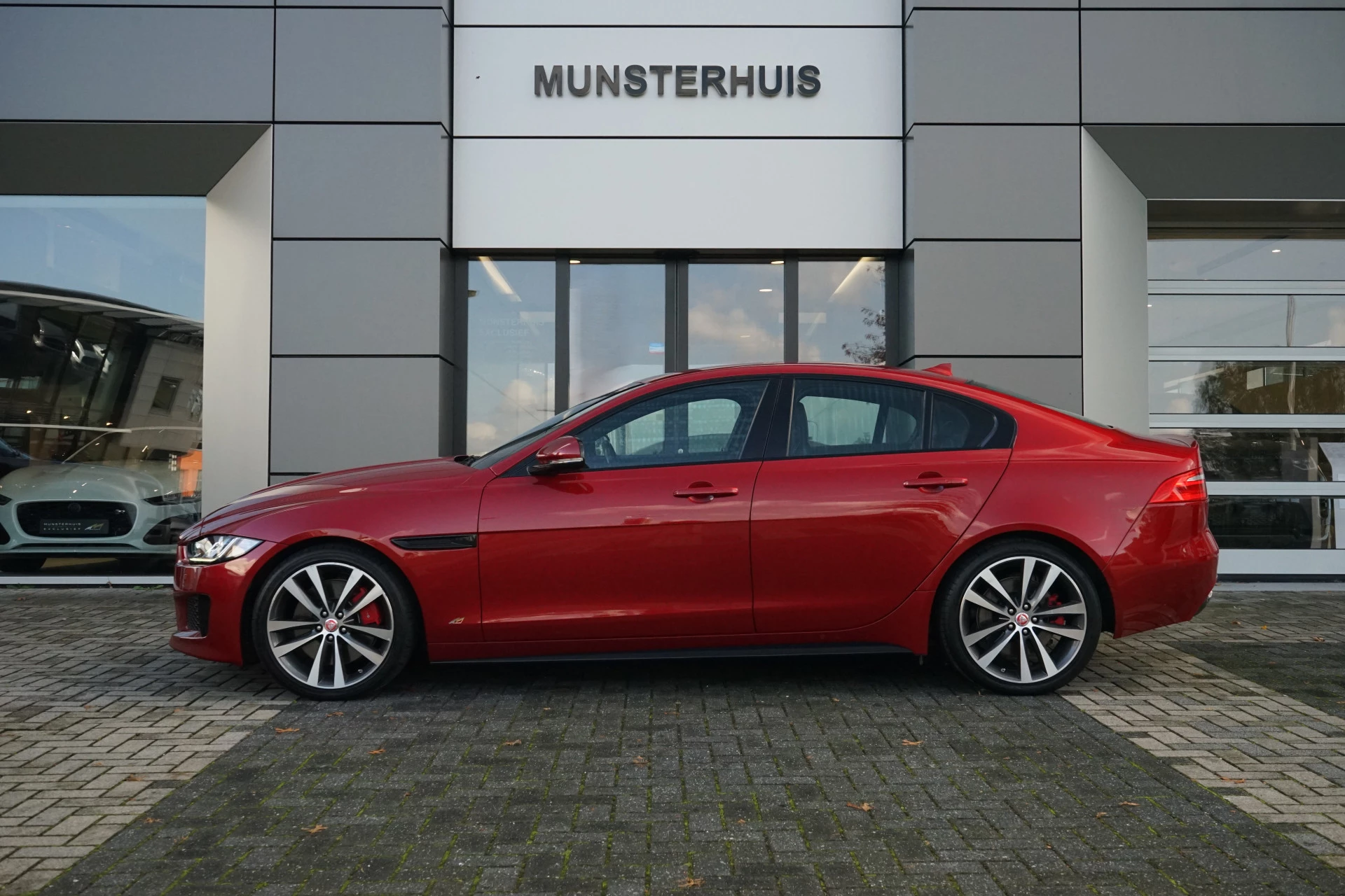 Hoofdafbeelding Jaguar XE