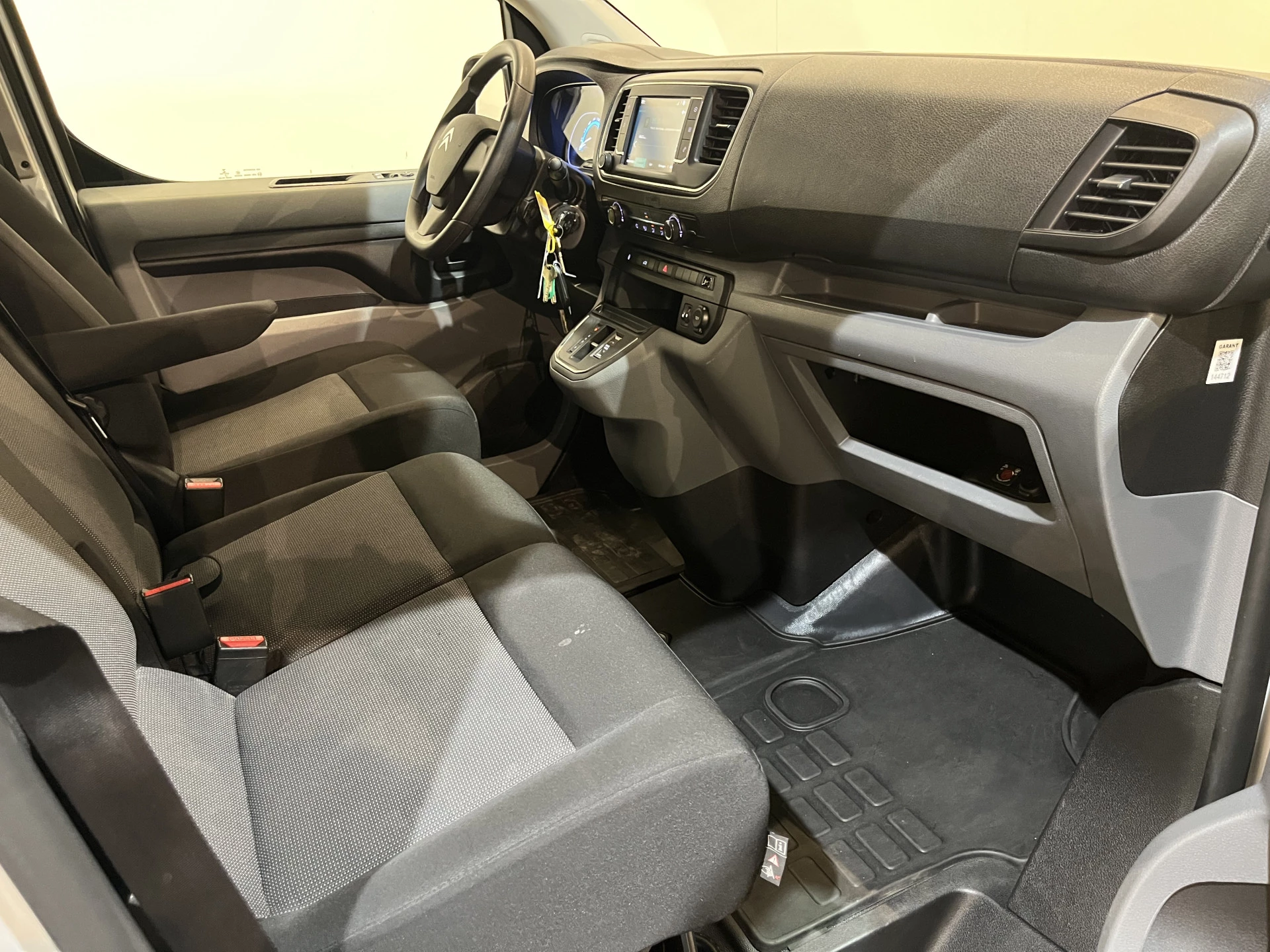 Hoofdafbeelding Peugeot e-Expert