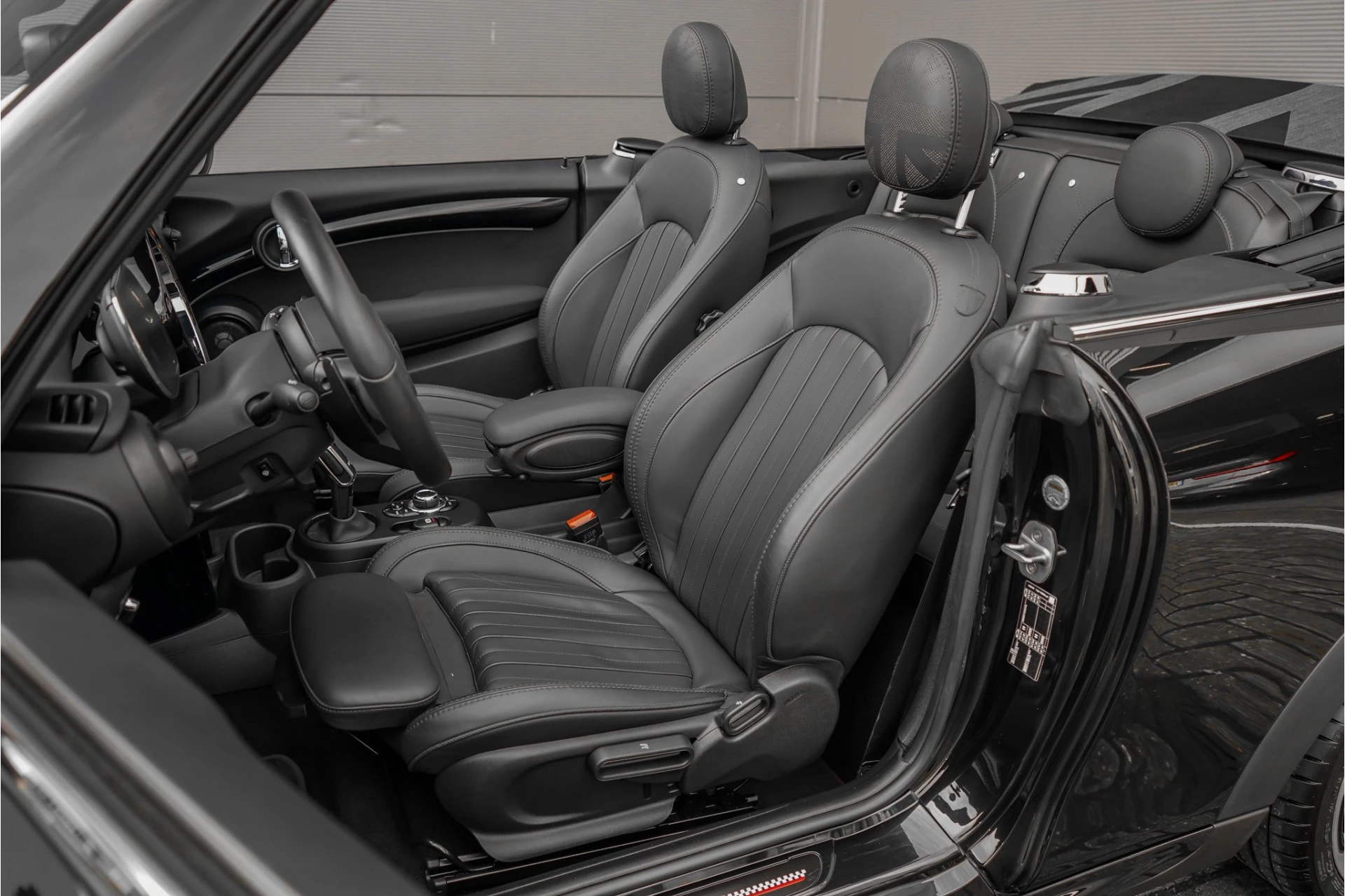Hoofdafbeelding MINI Cooper Cabrio