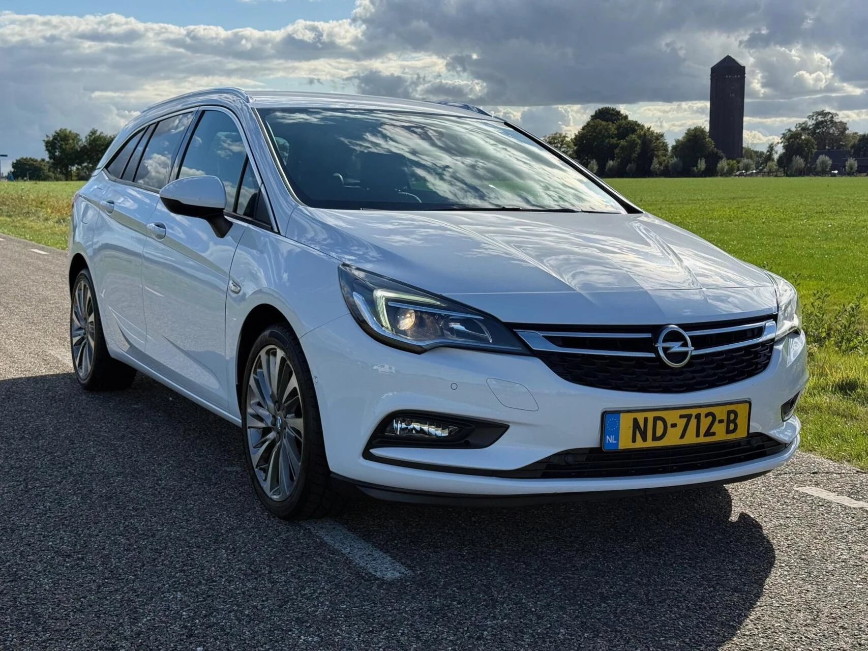 Hoofdafbeelding Opel Astra