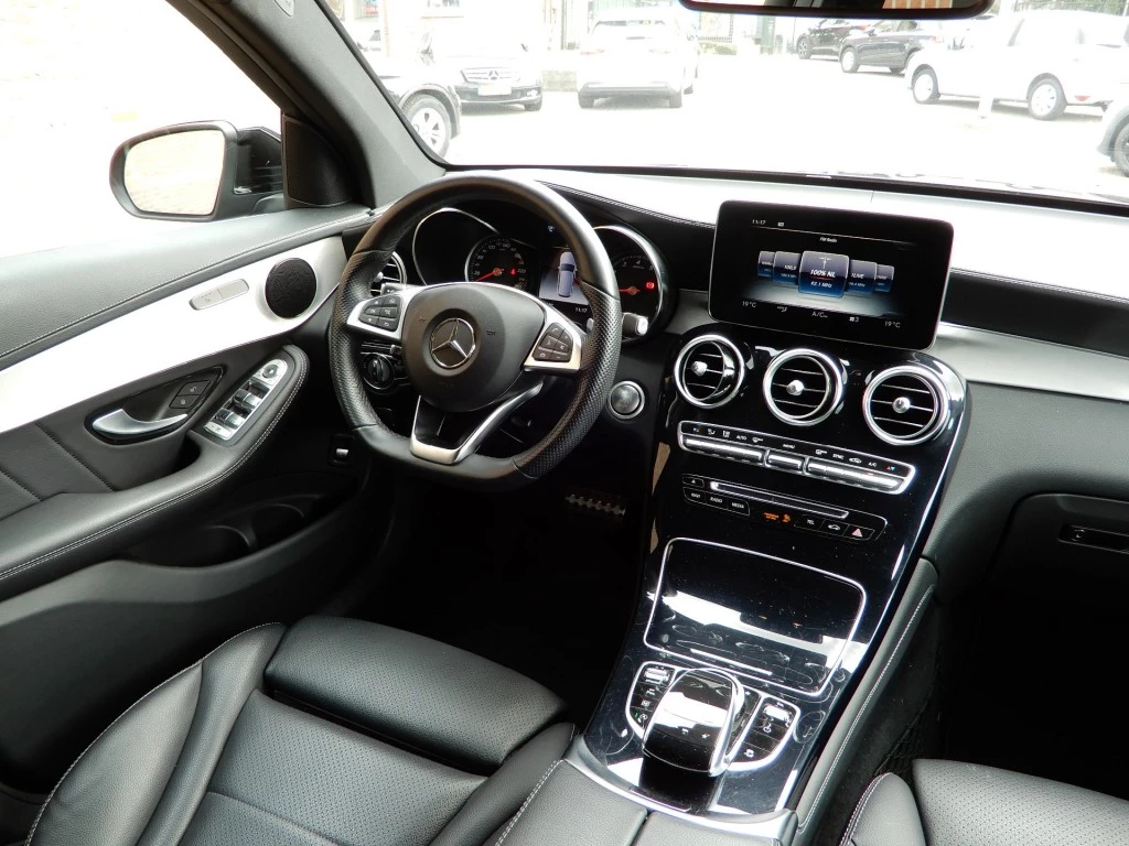 Hoofdafbeelding Mercedes-Benz GLC