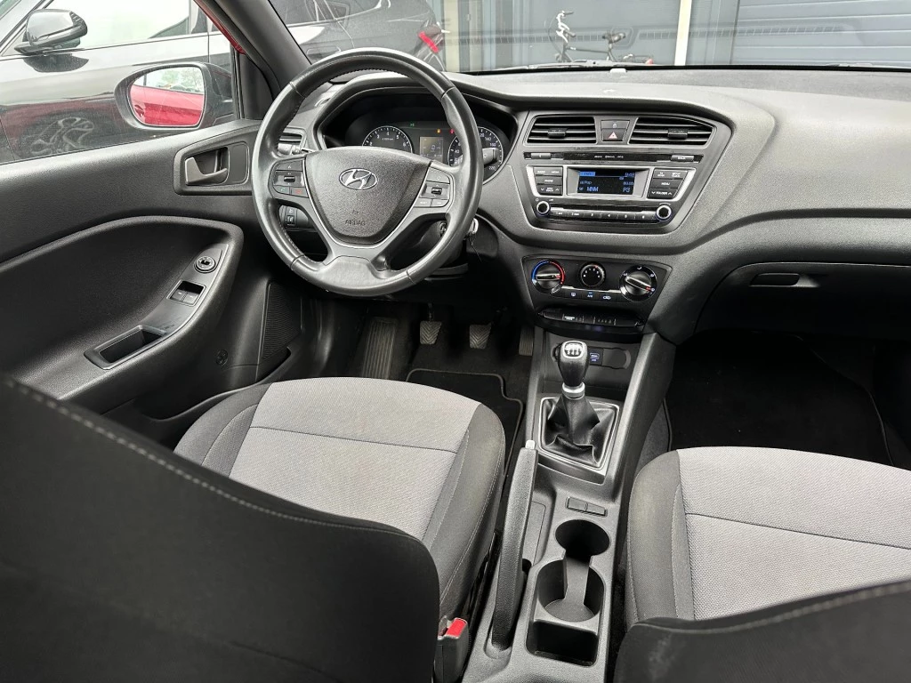 Hoofdafbeelding Hyundai i20
