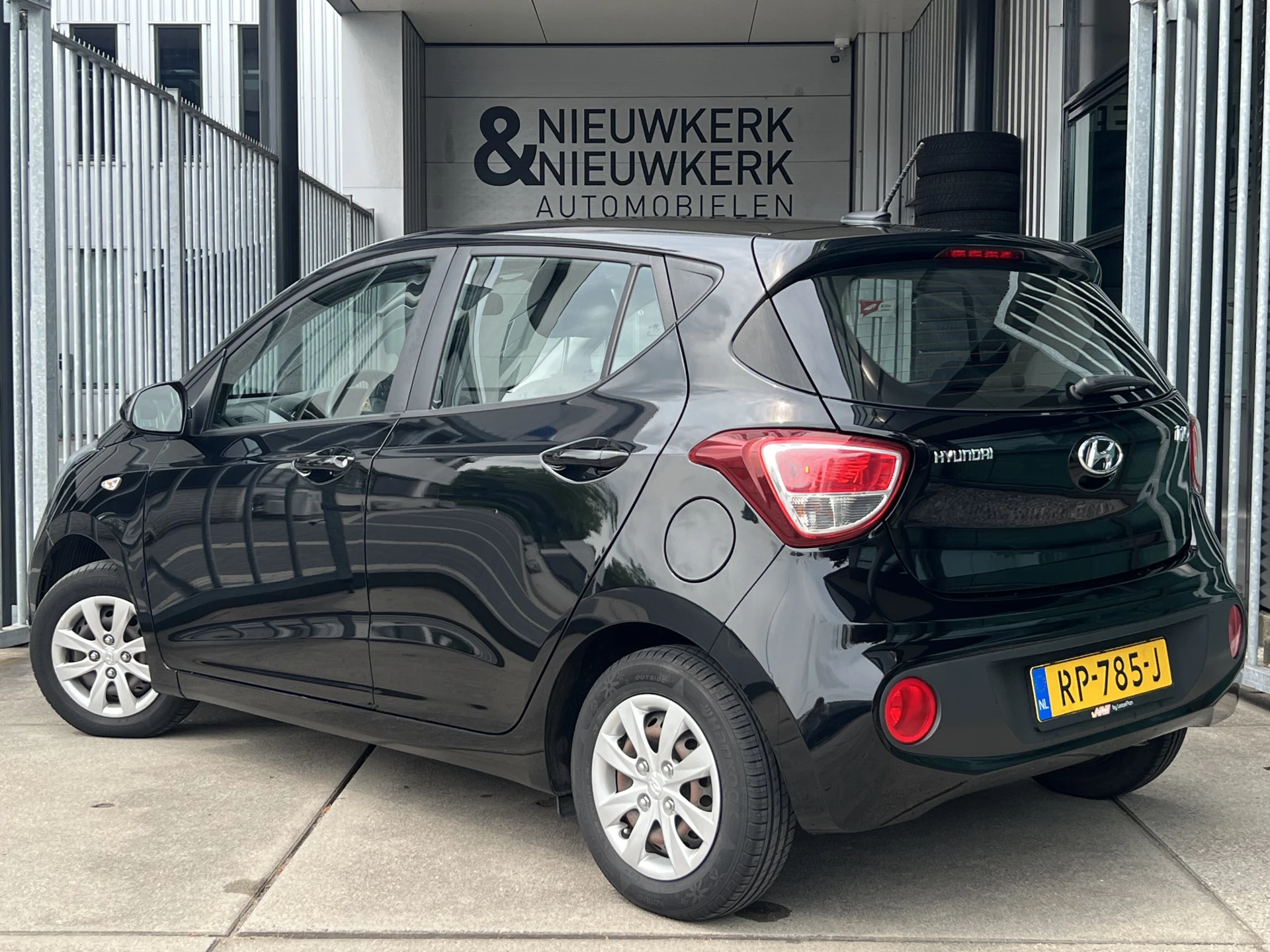 Hoofdafbeelding Hyundai i10