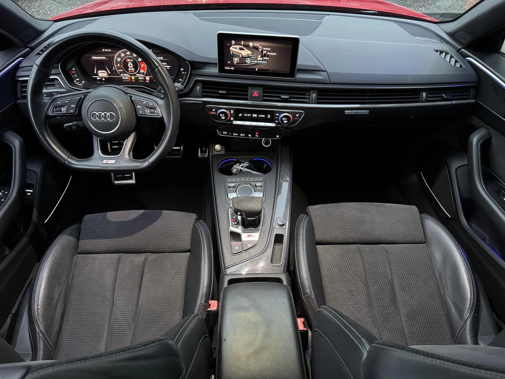 Hoofdafbeelding Audi S4