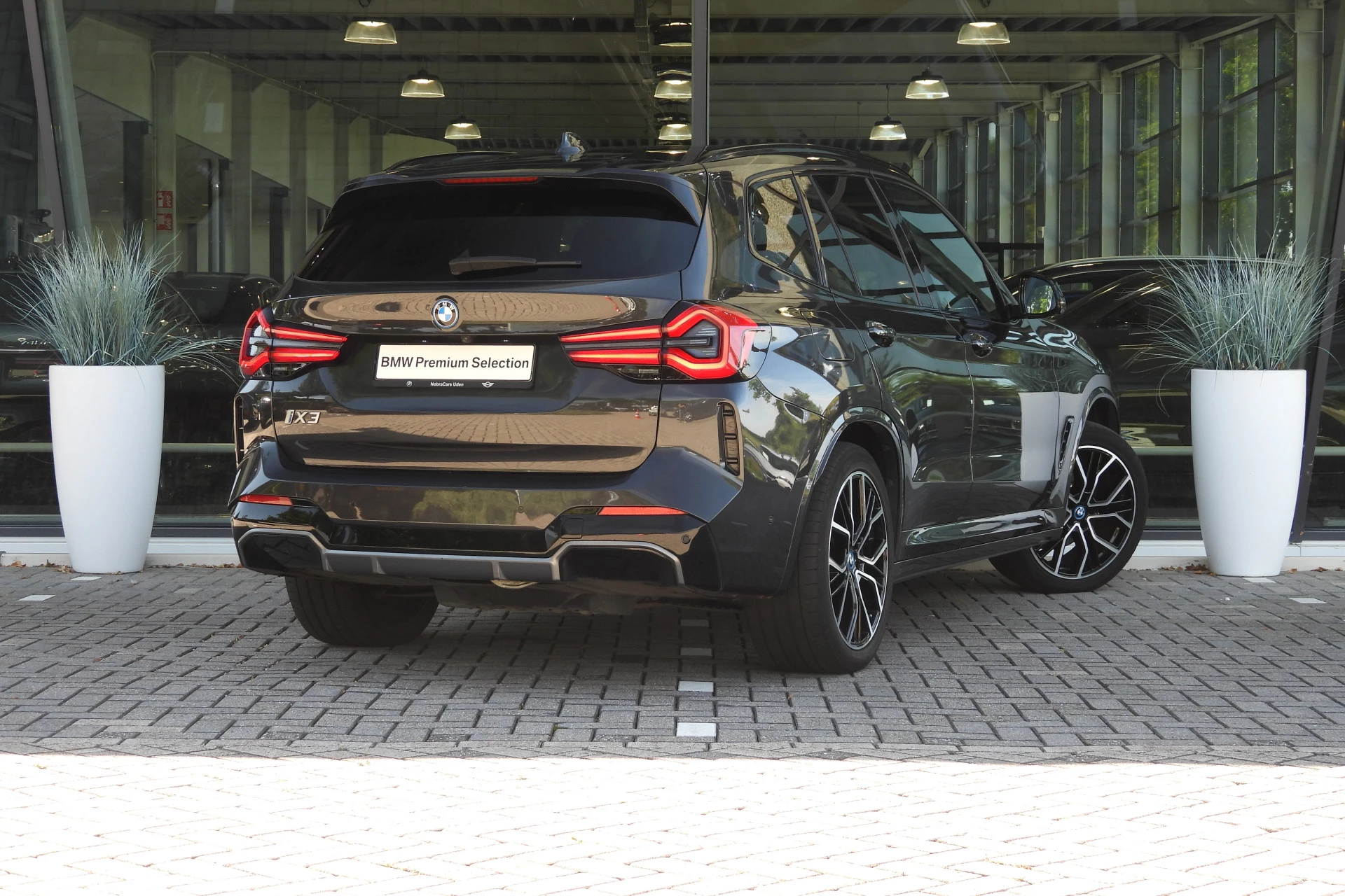 Hoofdafbeelding BMW iX3