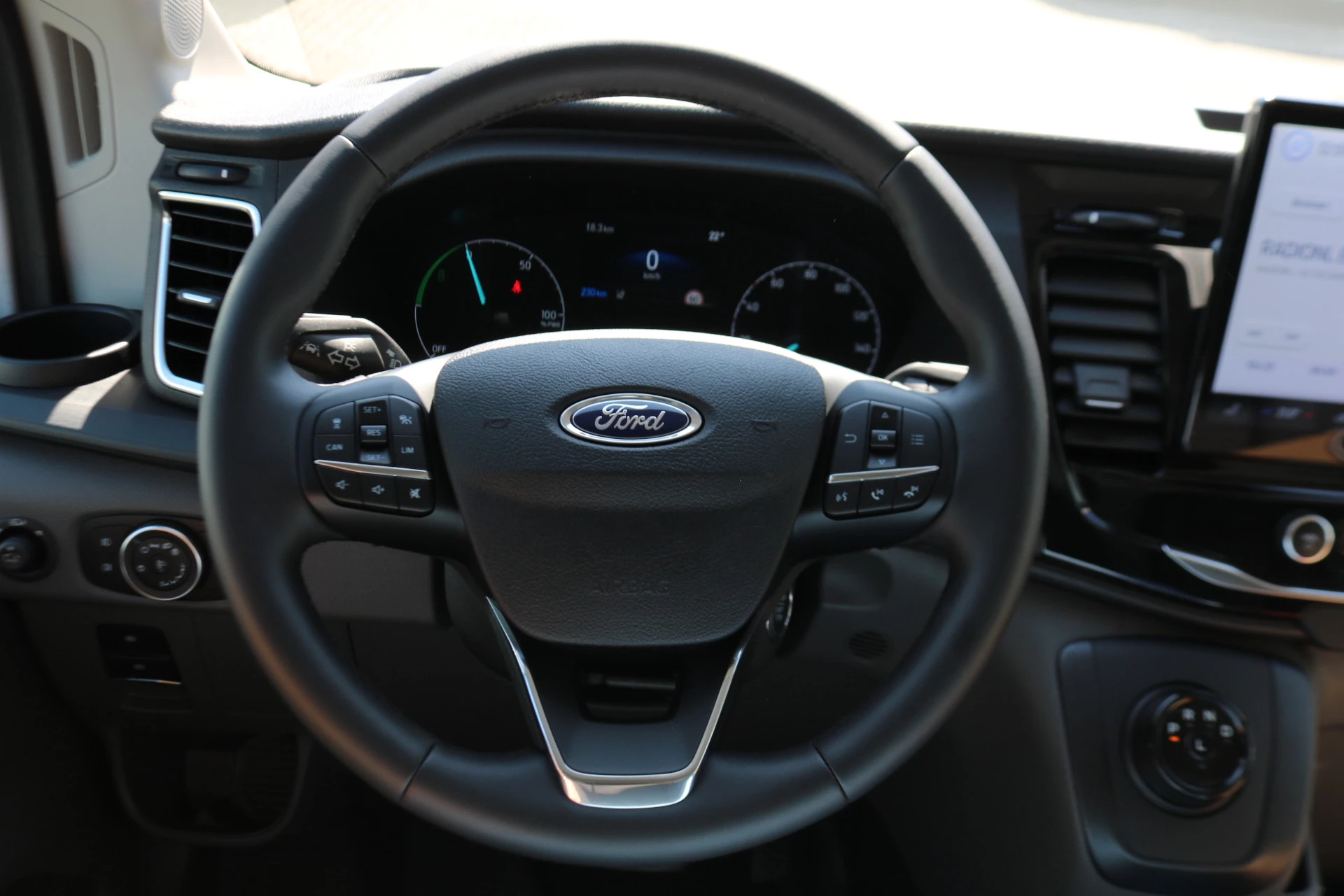 Hoofdafbeelding Ford E-Transit