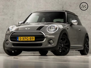 MINI Cooper Mini 1.5 Chili Automaat (PANORAMADAK, GROOT NAVI, HEAD-UP DISPLAY, STOELVERWARMING, GETINT GLAS, SPORTSTOELEN, LEDER, CRUISE, NIEUWE APK, NIEUWSTAAT)