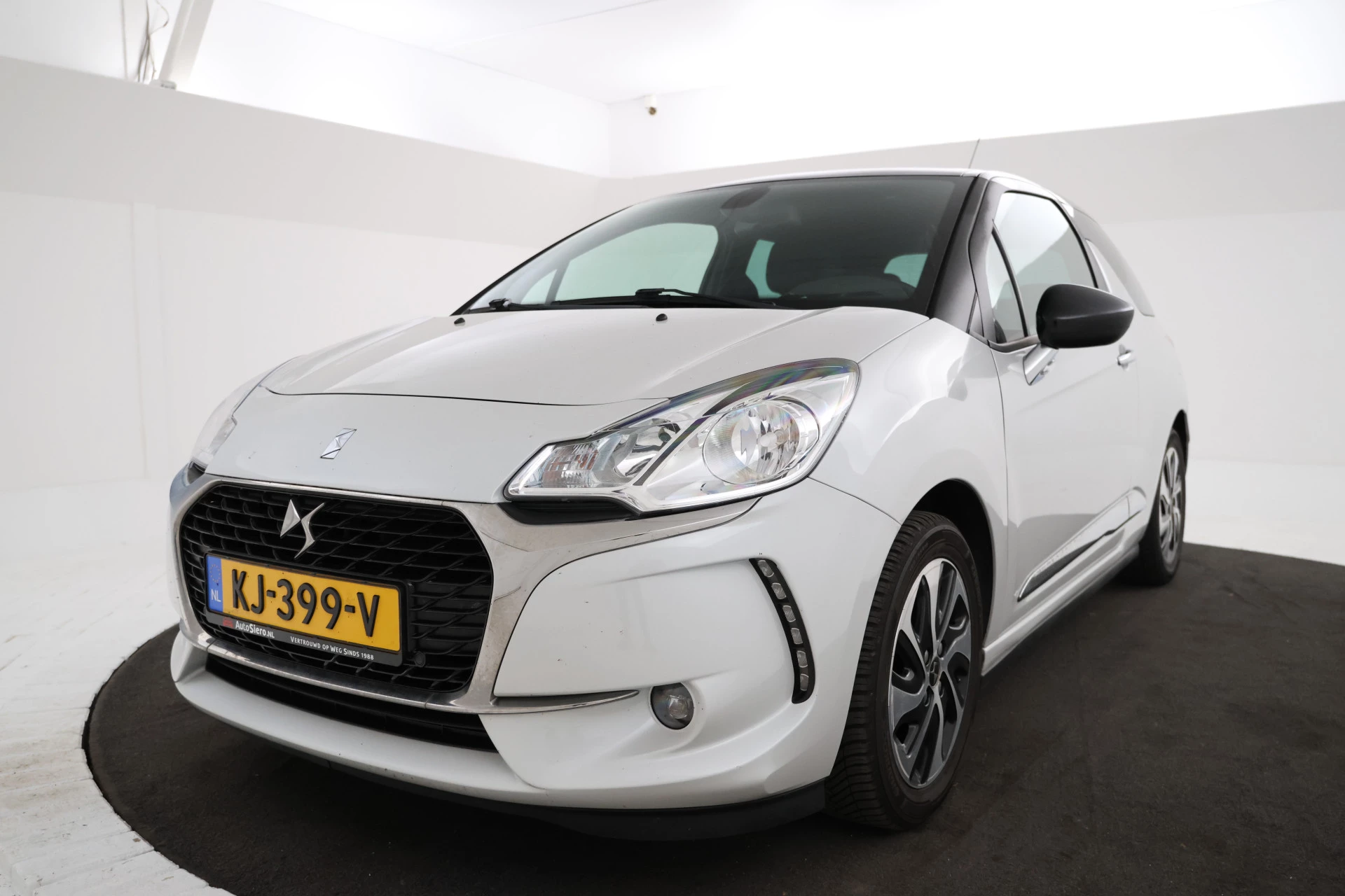 Hoofdafbeelding DS DS 3