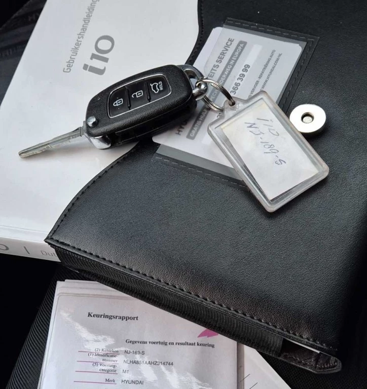 Hoofdafbeelding Hyundai i10