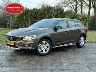 Volvo V60 Cross Country 2.0 D3 Summum euro 6! Business Leder Navi Nette staat!