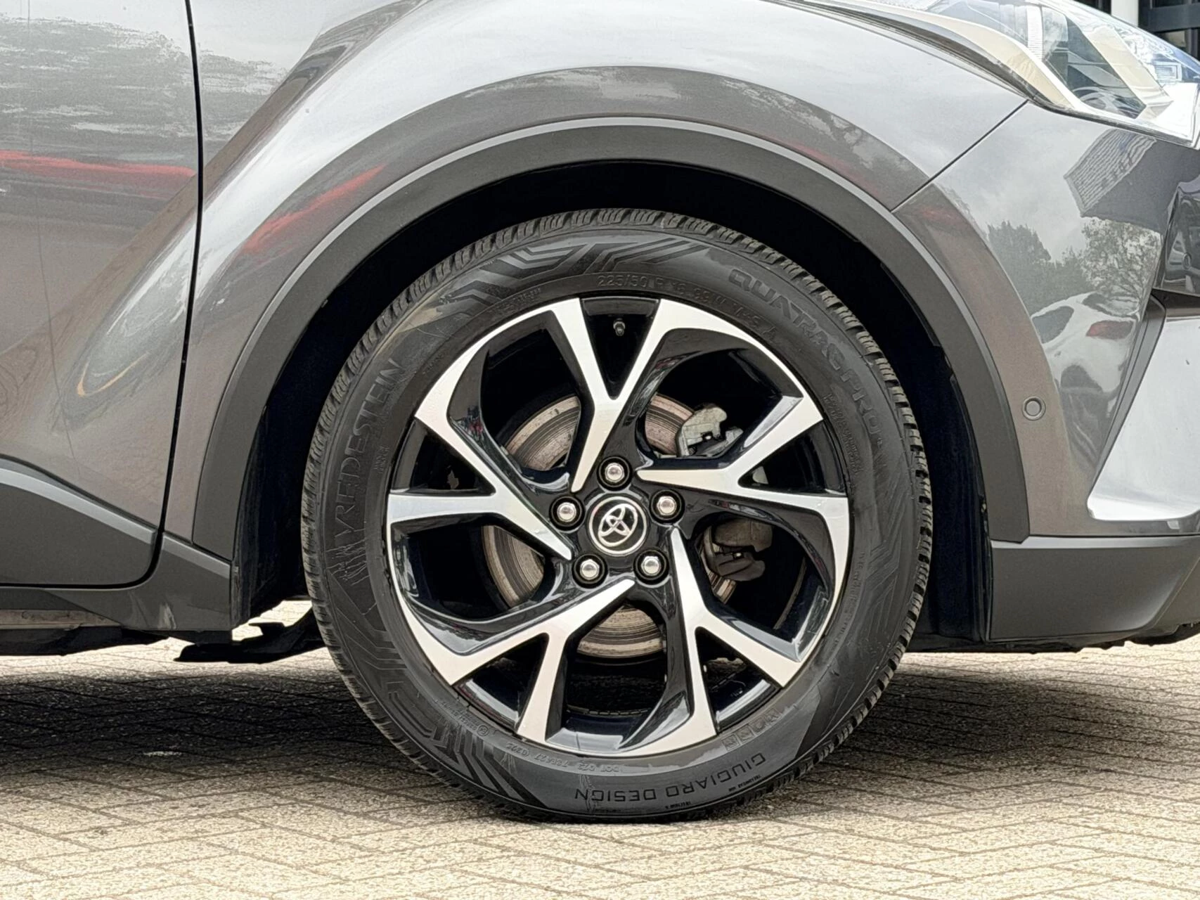 Hoofdafbeelding Toyota C-HR