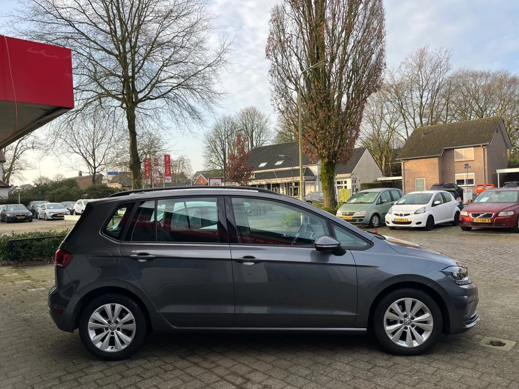 Hoofdafbeelding Volkswagen Golf Sportsvan