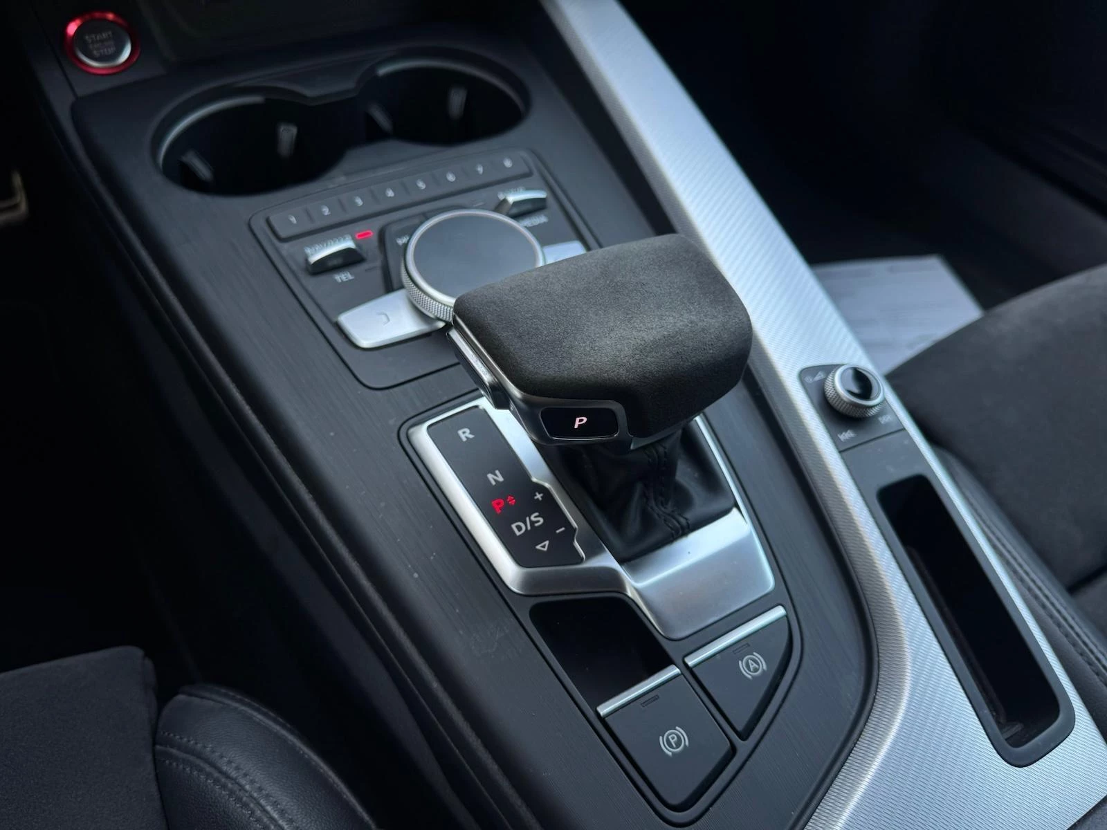 Hoofdafbeelding Audi A4
