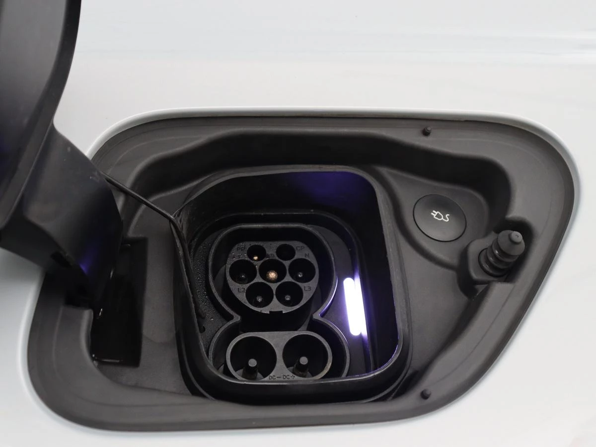 Hoofdafbeelding Polestar 2