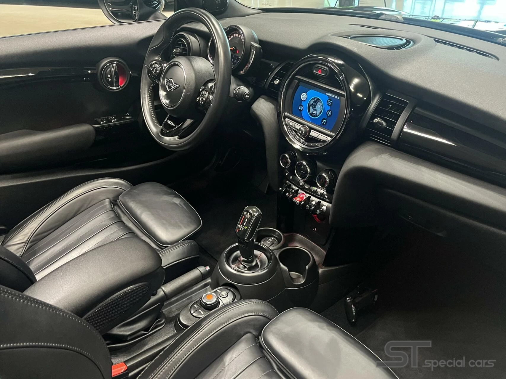 Hoofdafbeelding MINI Cooper S Cabrio