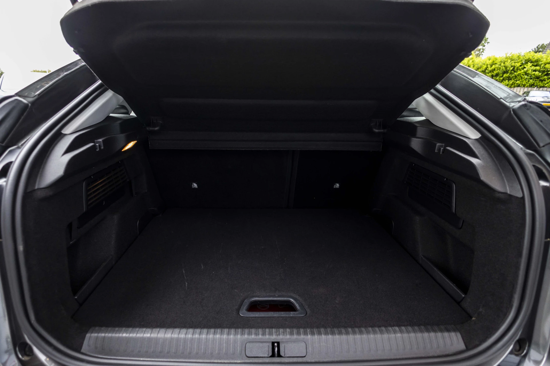 Hoofdafbeelding Citroën ë-C4