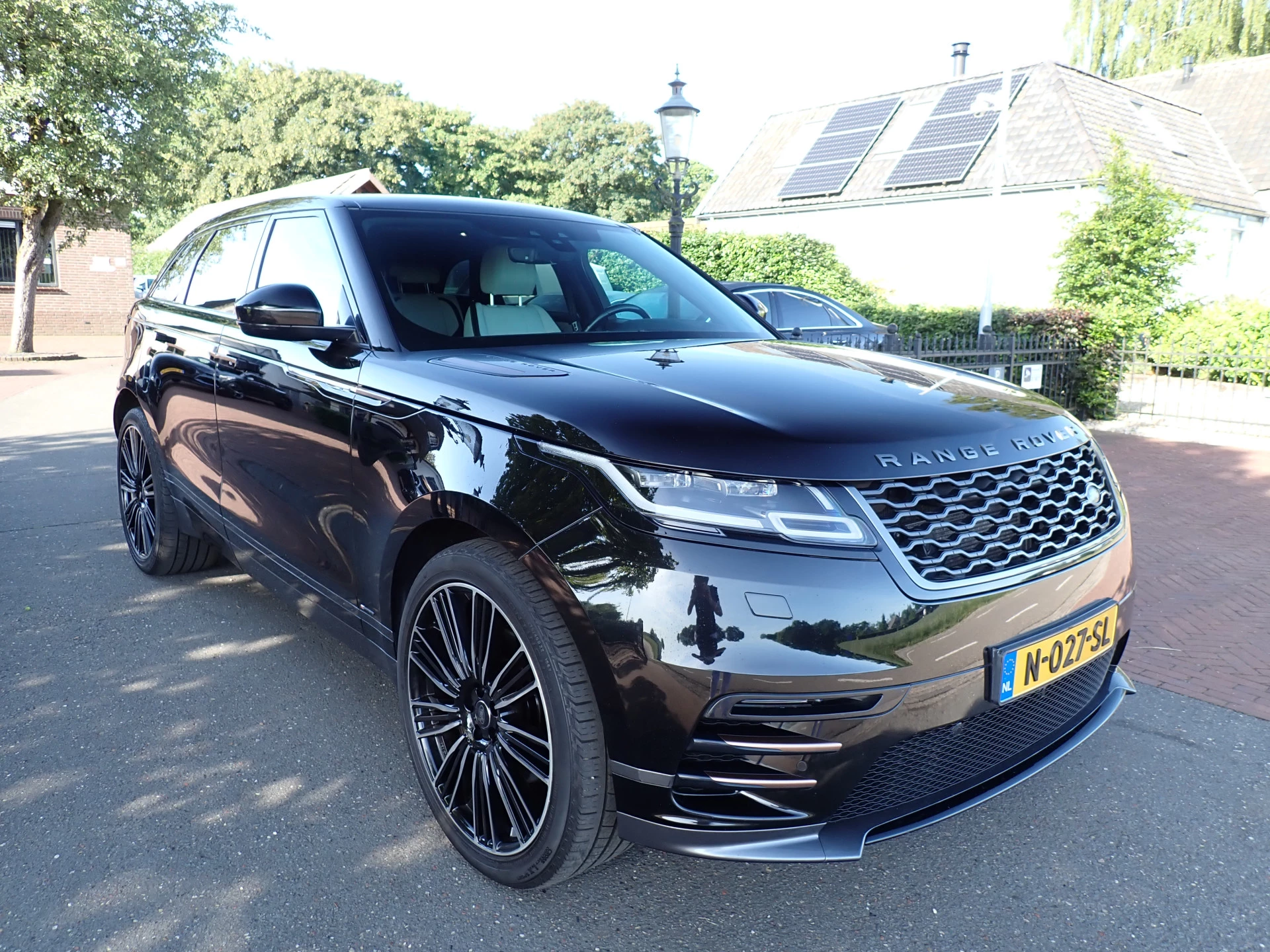 Hoofdafbeelding Land Rover Range Rover Velar