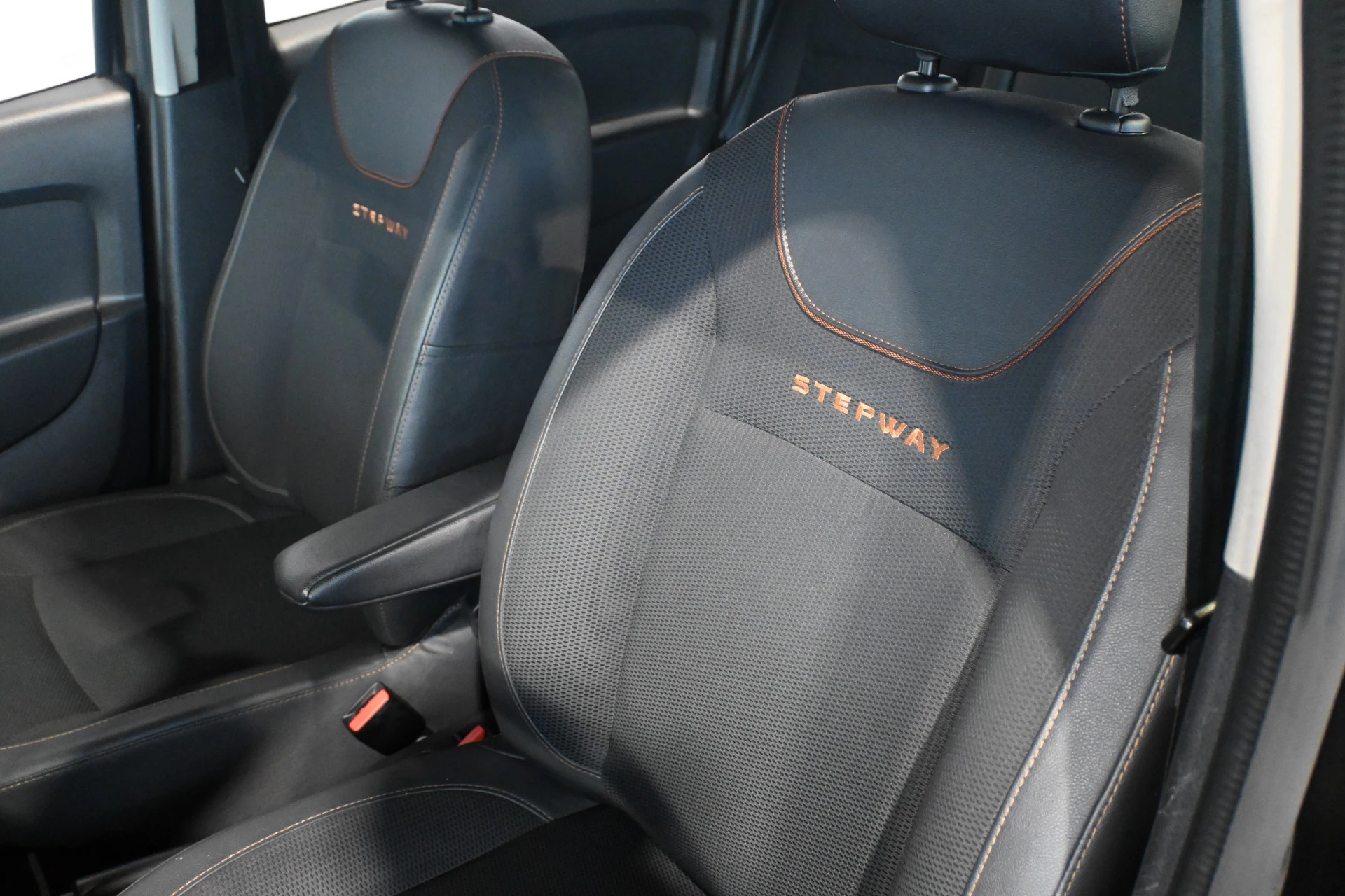 Hoofdafbeelding Dacia Logan