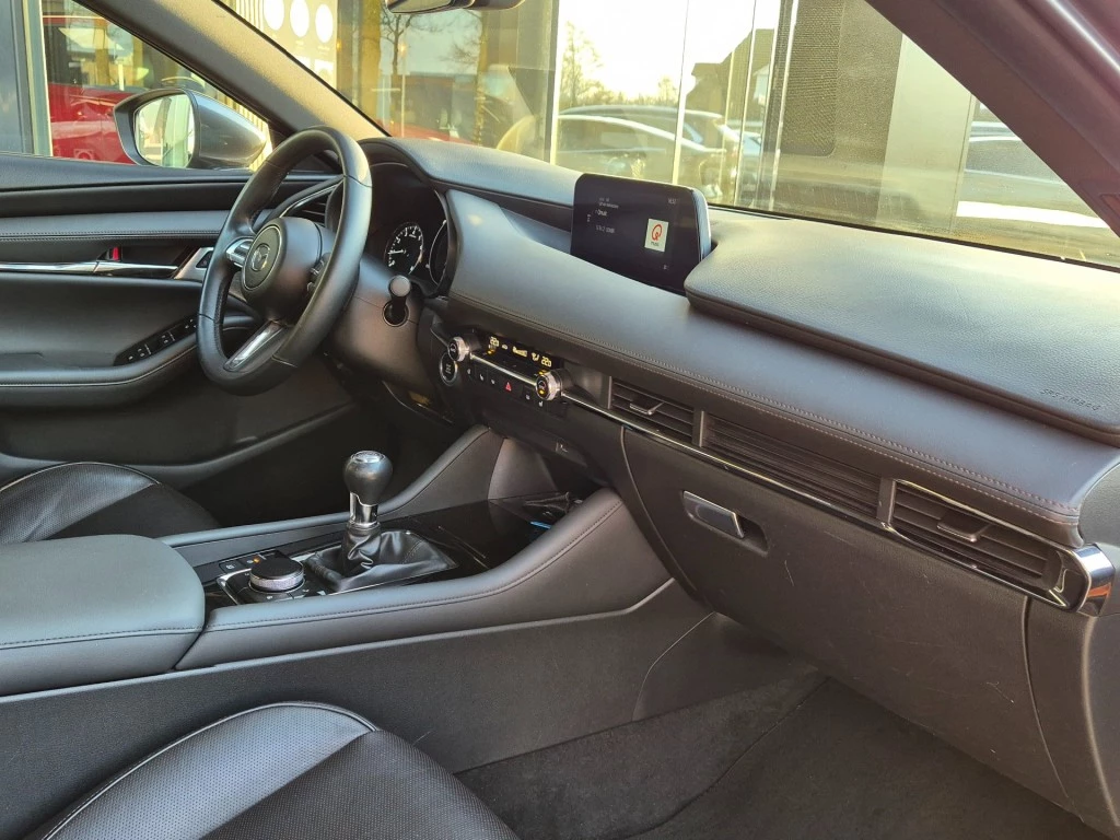 Hoofdafbeelding Mazda 3