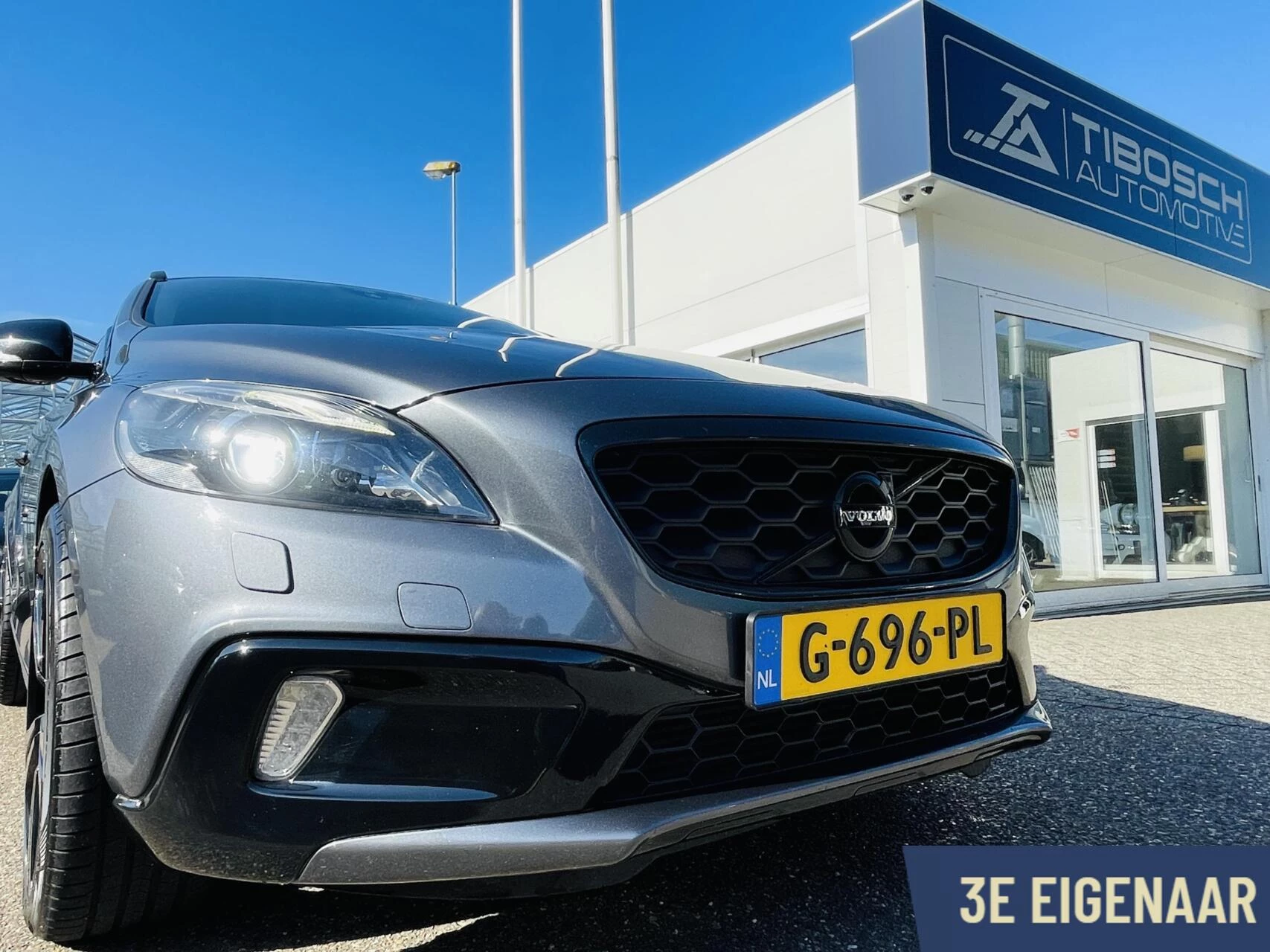 Hoofdafbeelding Volvo V40