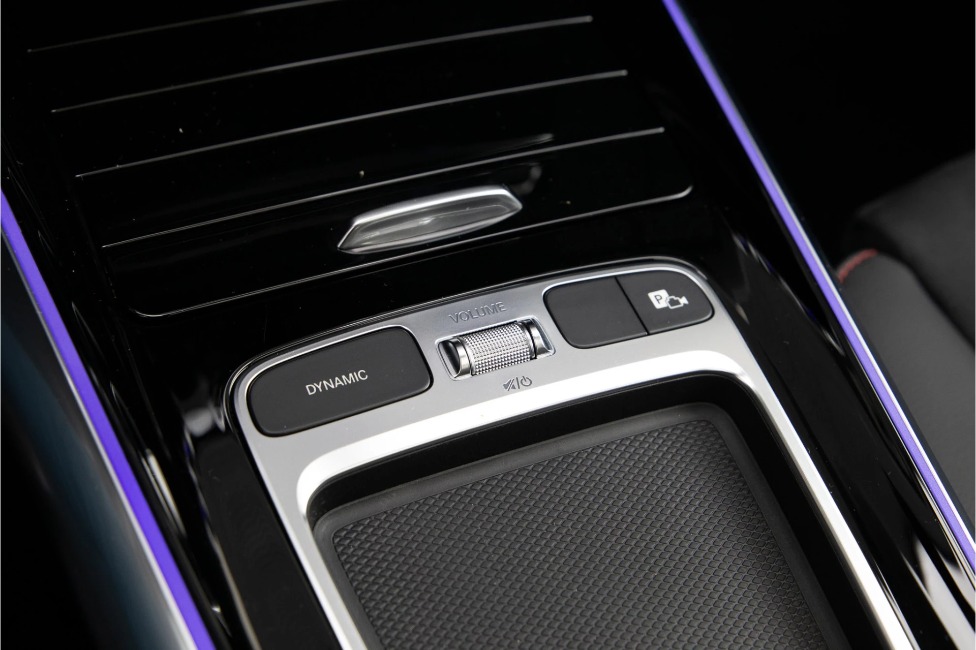 Hoofdafbeelding Mercedes-Benz EQA