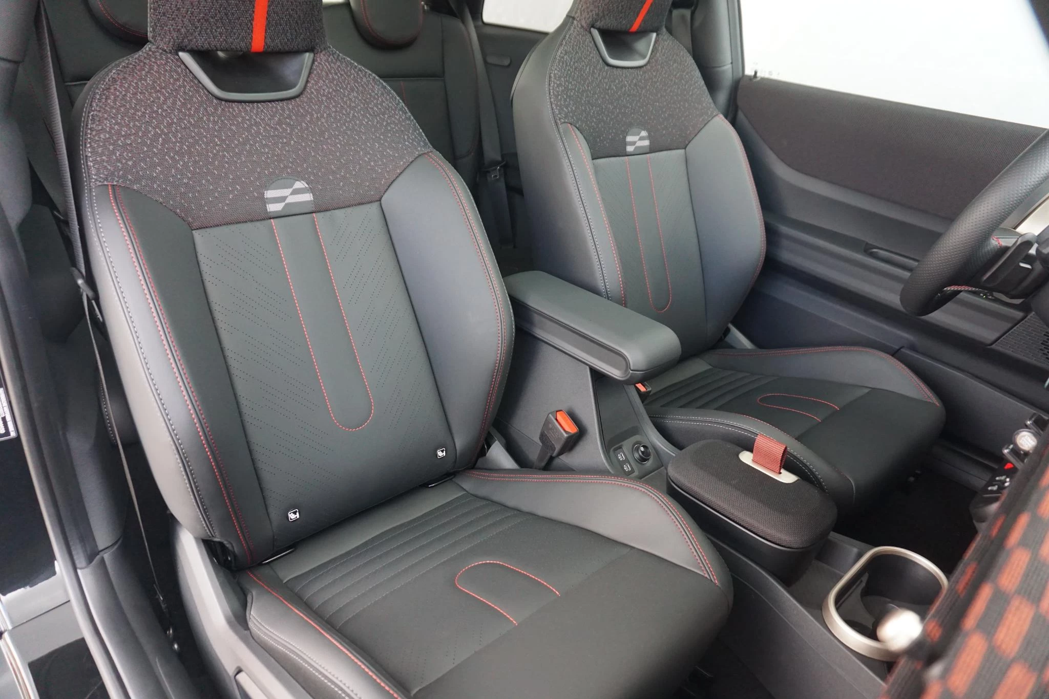 Hoofdafbeelding MINI 3-deurs