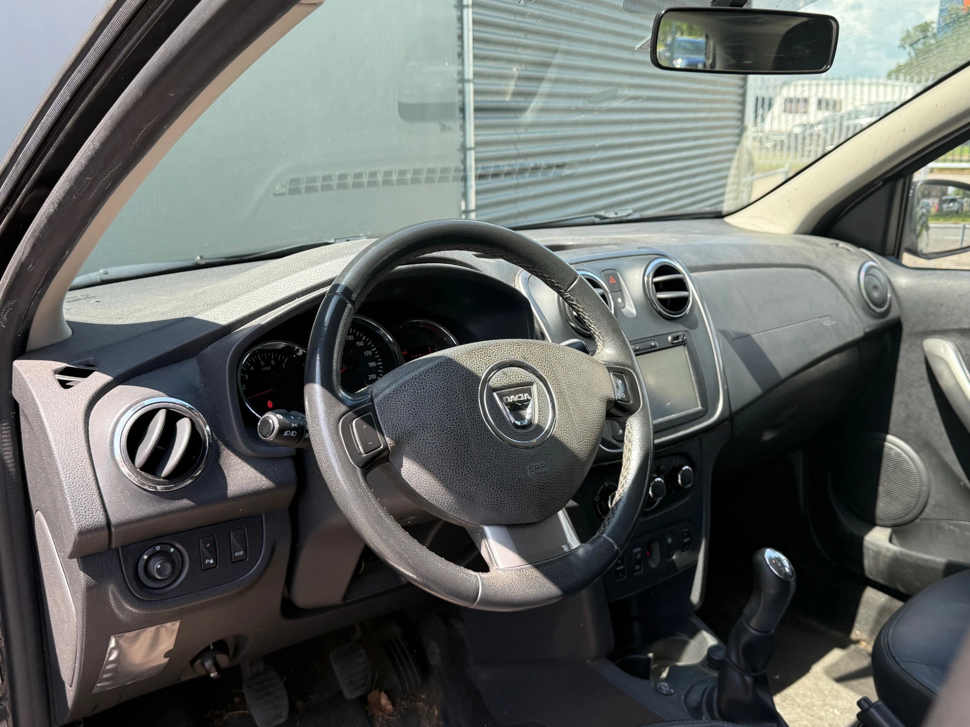 Hoofdafbeelding Dacia Logan