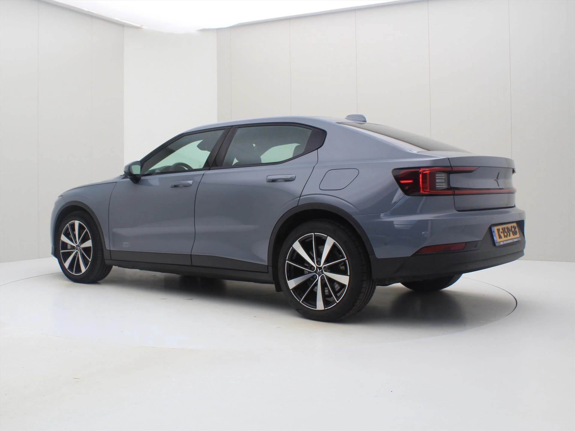 Hoofdafbeelding Polestar 2