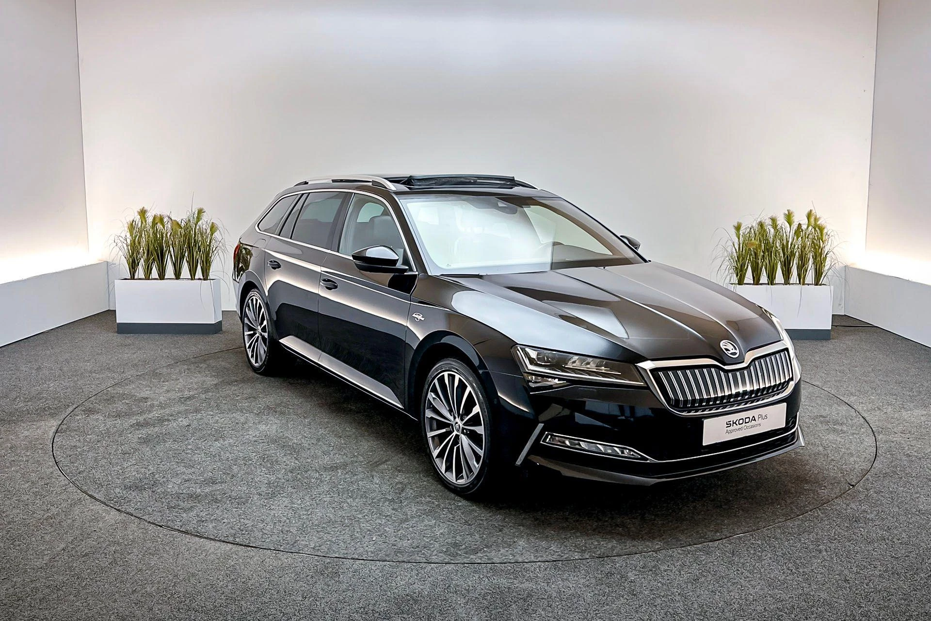 Hoofdafbeelding Škoda Superb