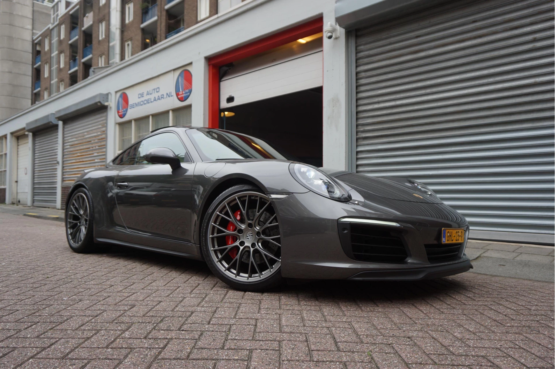 Hoofdafbeelding Porsche 911
