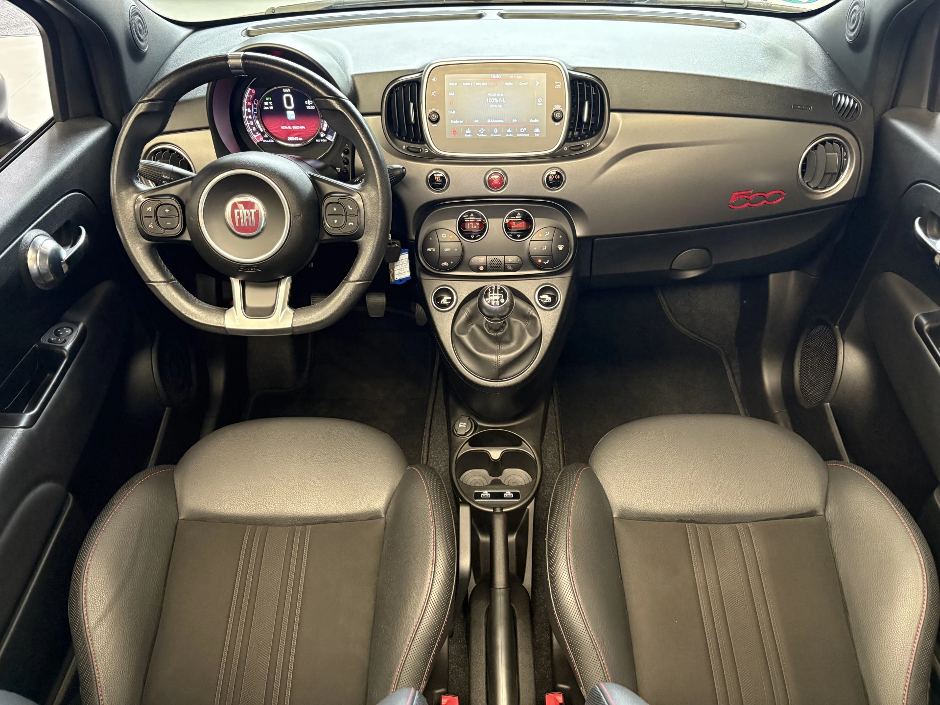 Hoofdafbeelding Fiat 500C