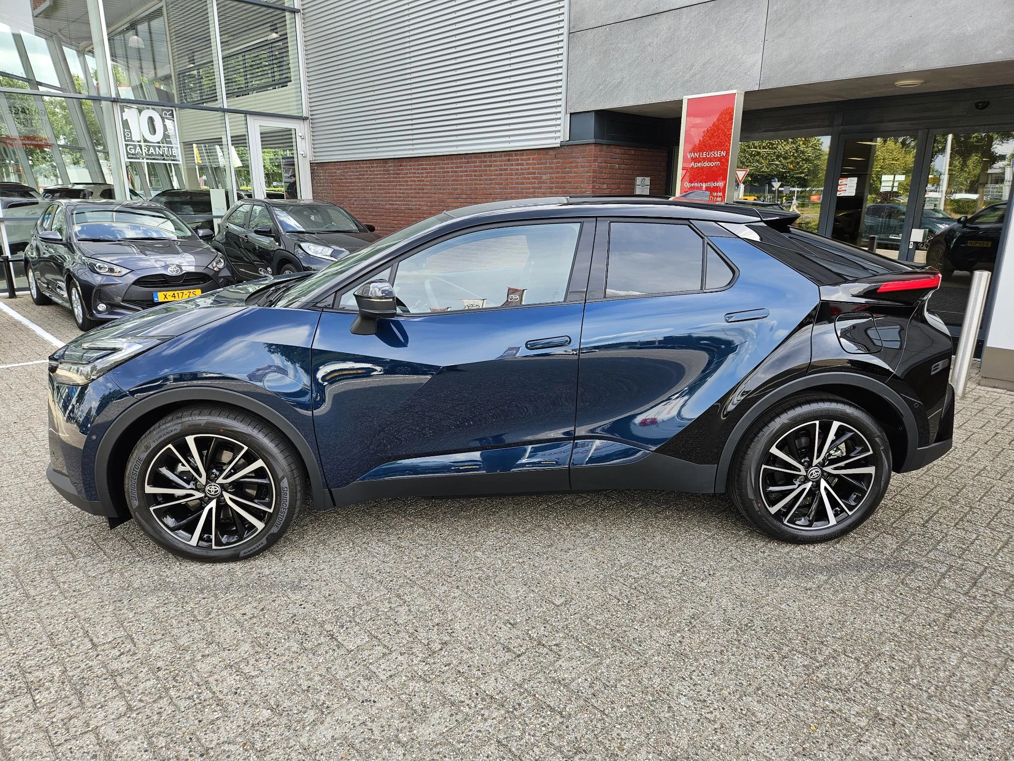 Hoofdafbeelding Toyota C-HR