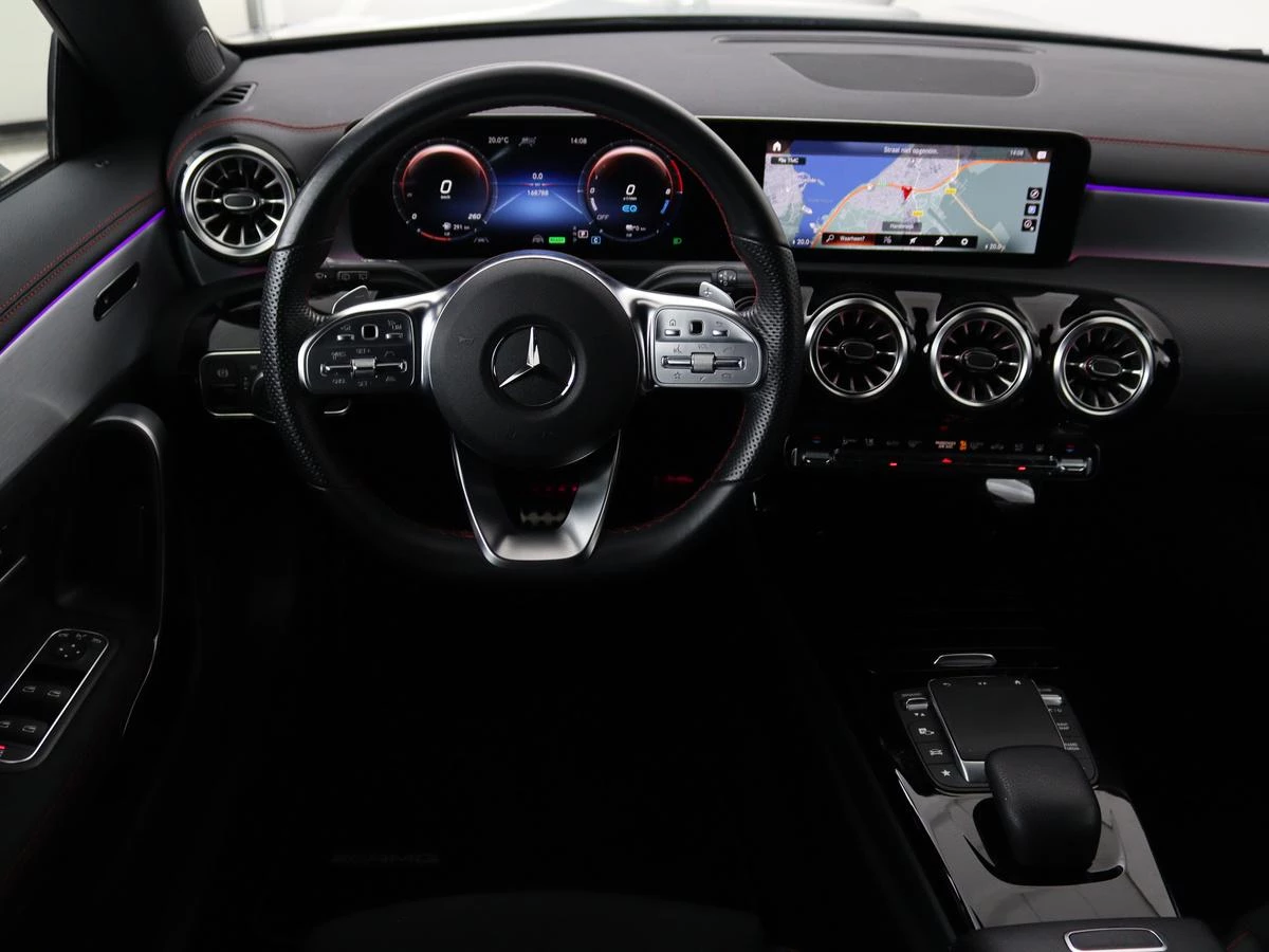 Hoofdafbeelding Mercedes-Benz CLA
