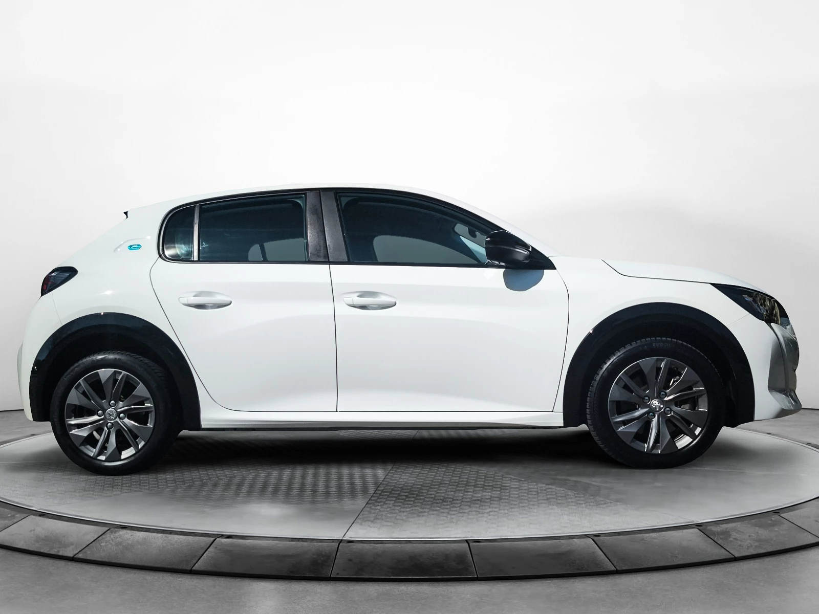 Hoofdafbeelding Peugeot e-208