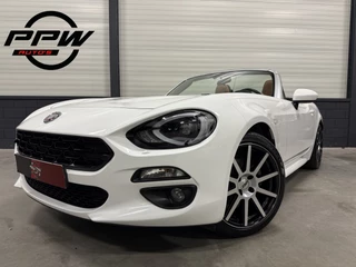 Hoofdafbeelding Fiat 124 Spider Fiat 124 Spider 1.4 MultiAir Turbo Lusso LED/LEER/BOSE/CAMERA/17"LMV/KEYLESS/ARTIC-WHITE/VOLLEDIG FIAT DEALER HISTORIE, RECENT OH BEURT GEHAD INCL DISTR. RIEM VERVANGEN