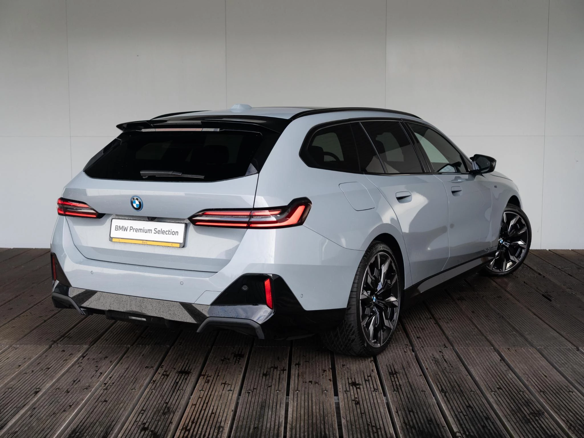 Hoofdafbeelding BMW i5