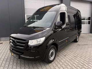 Mercedes-Benz Sprinter 317 1.9 CDI L2H2 RWD BLACK EDITION VVB