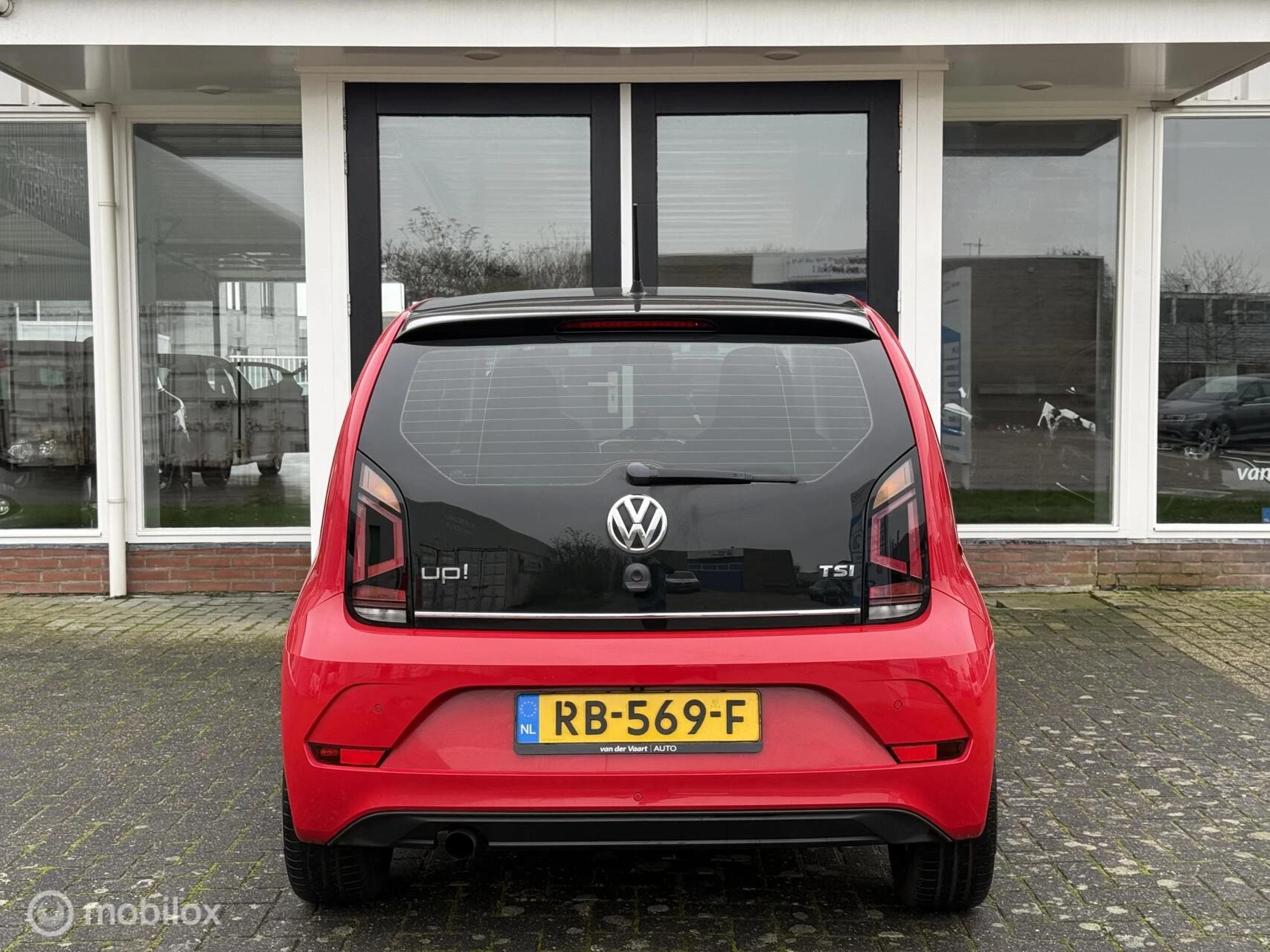 Hoofdafbeelding Volkswagen up!