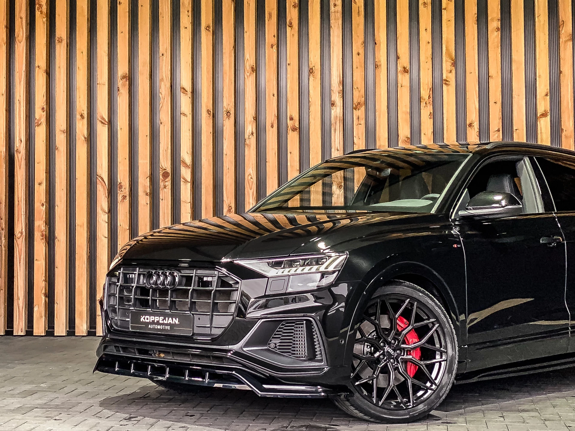 Hoofdafbeelding Audi Q8