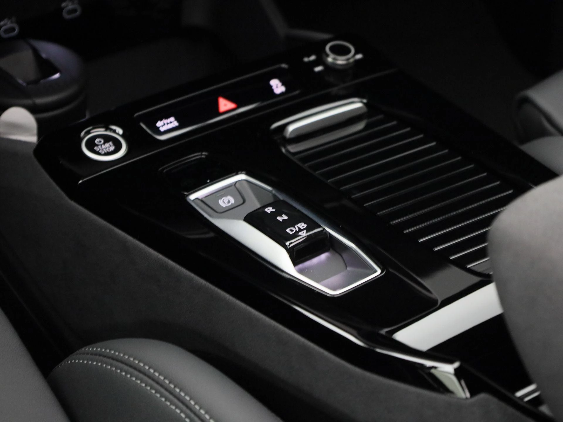 Hoofdafbeelding Audi Q6 e-tron
