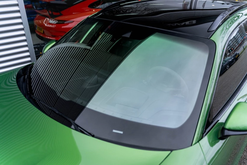 Hoofdafbeelding Porsche Taycan