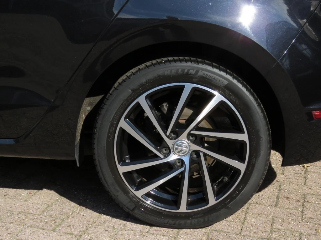 Hoofdafbeelding Volkswagen Golf Sportsvan