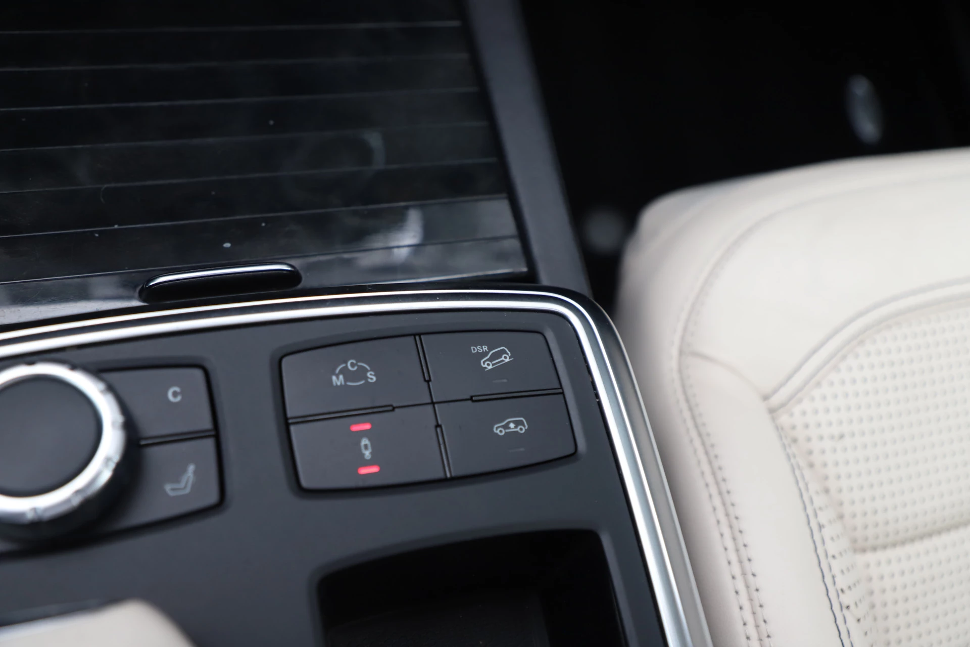 Hoofdafbeelding Mercedes-Benz M-Klasse
