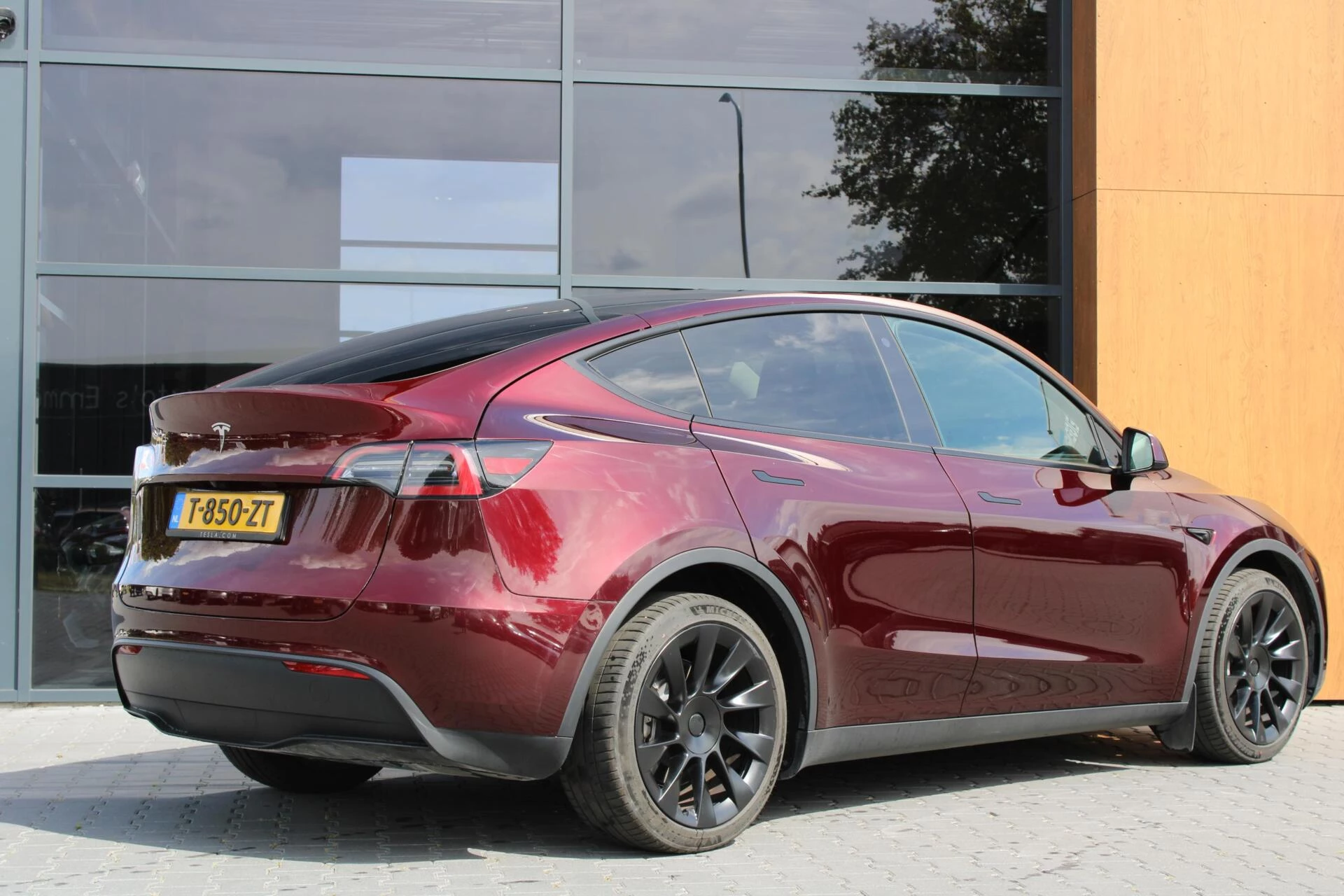 Hoofdafbeelding Tesla Model Y