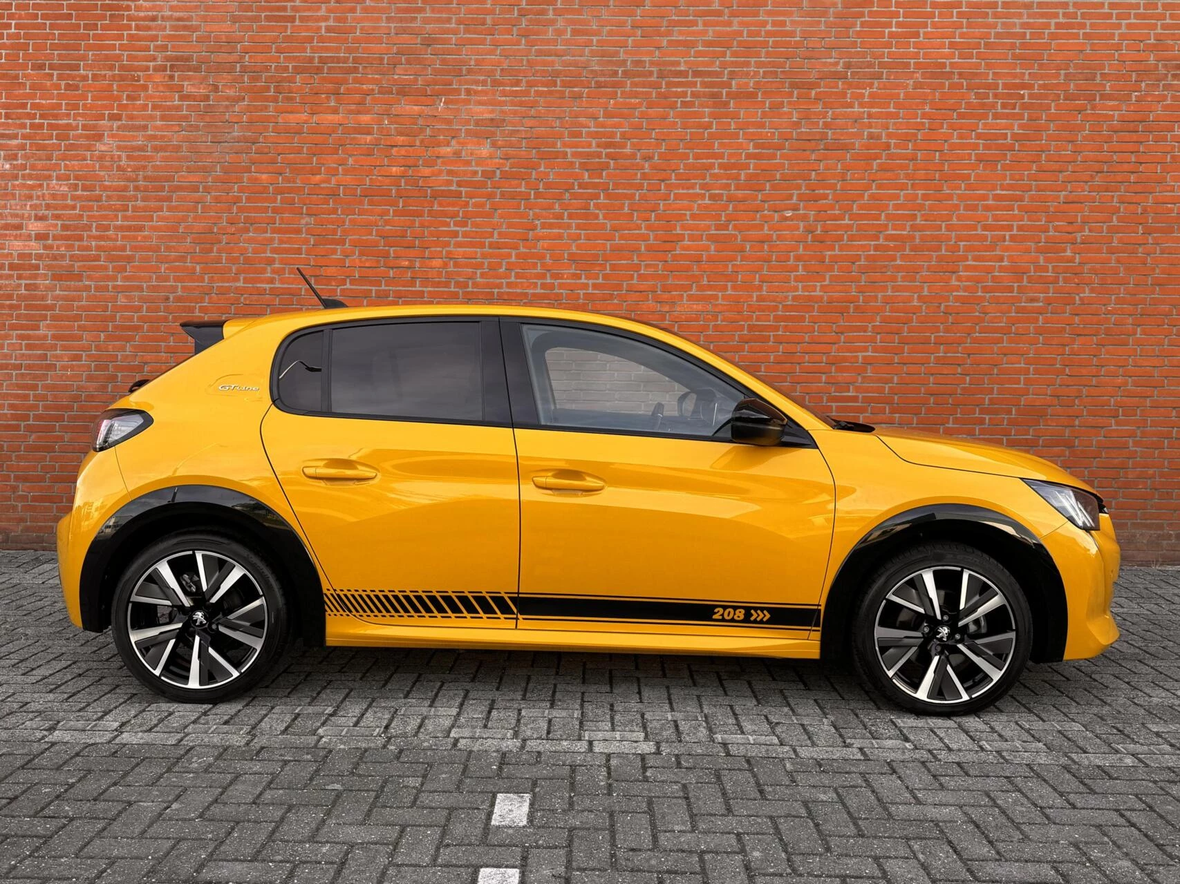 Hoofdafbeelding Peugeot 208