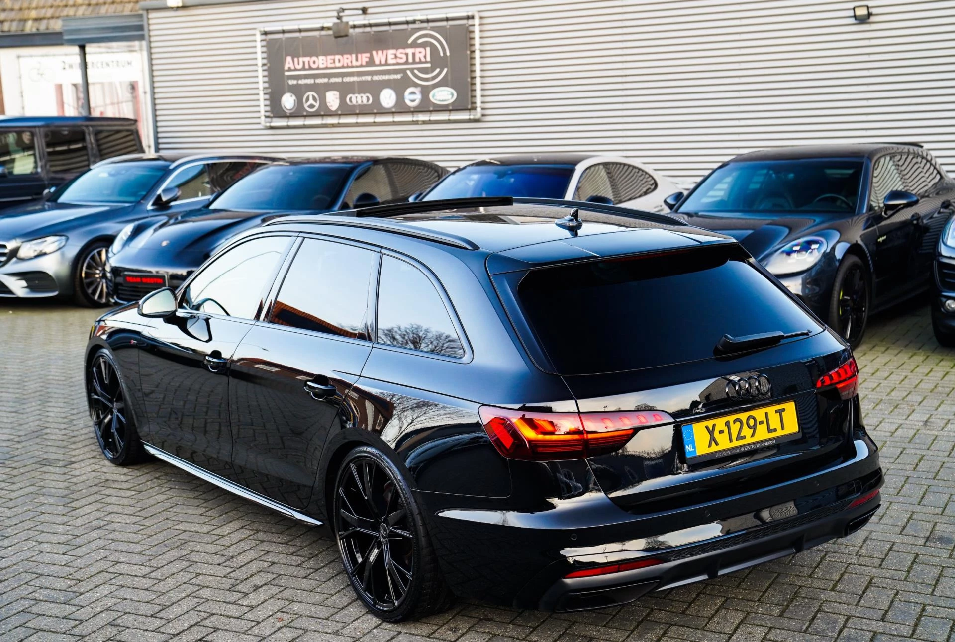 Hoofdafbeelding Audi A4