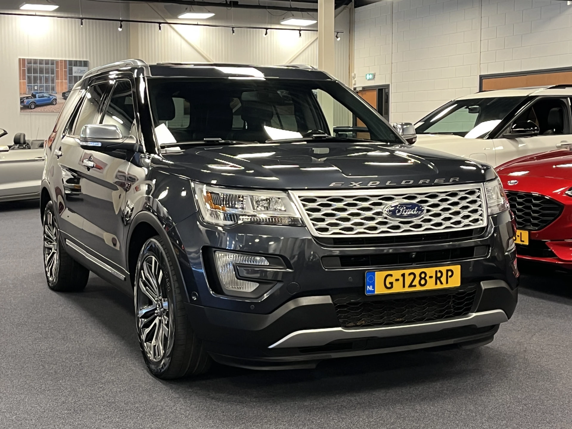Hoofdafbeelding Ford Explorer