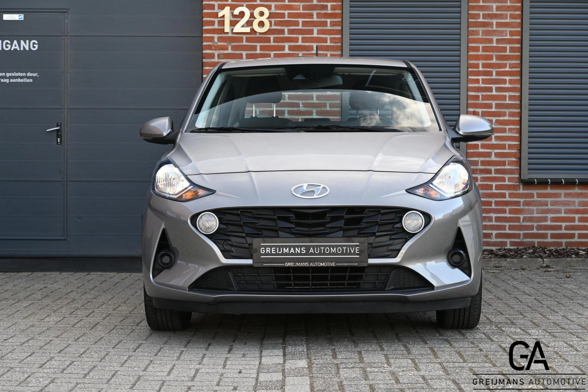 Hoofdafbeelding Hyundai i10